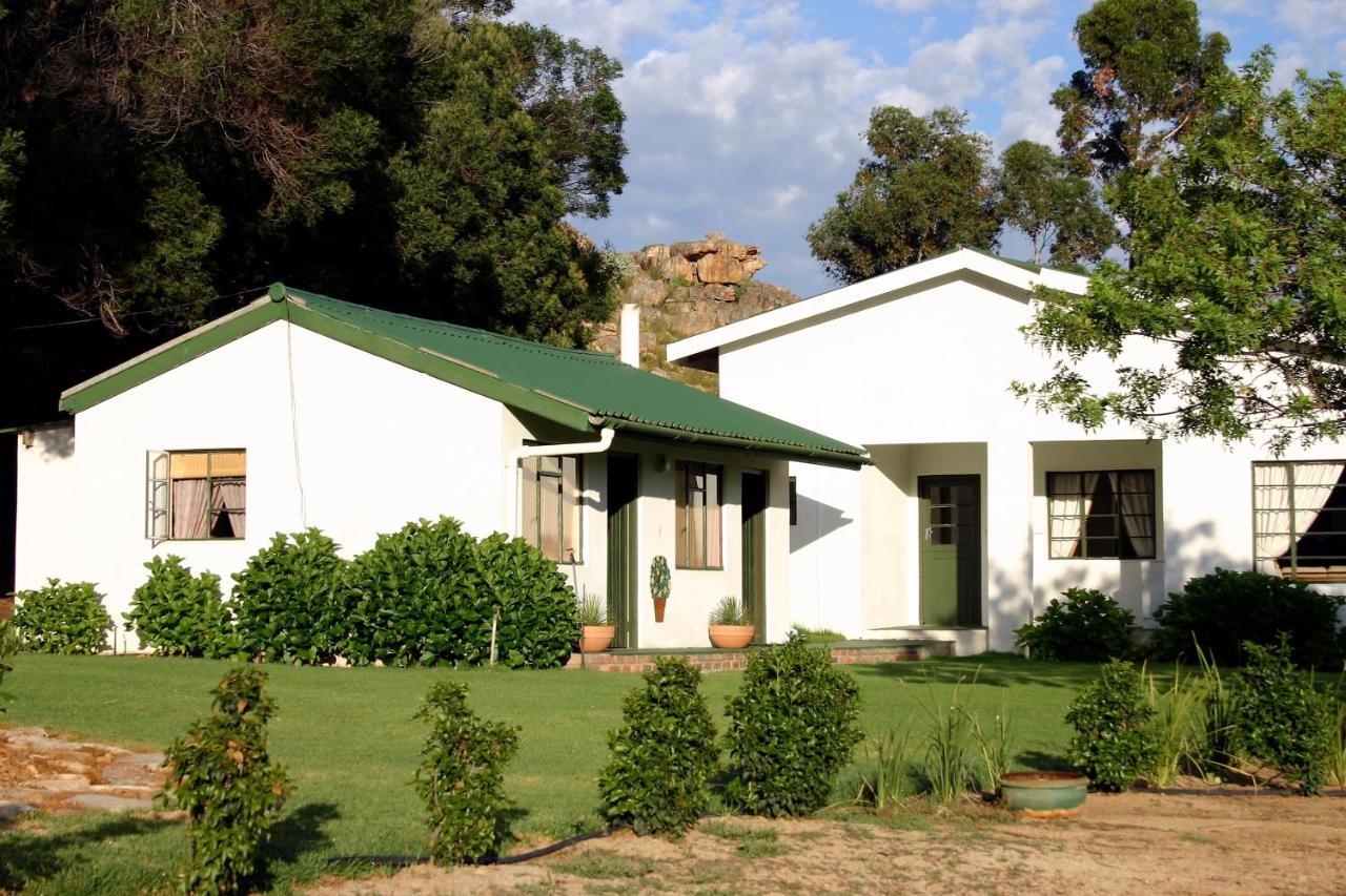 Kunje Guesthouse Op-die-Berg Exterior photo
